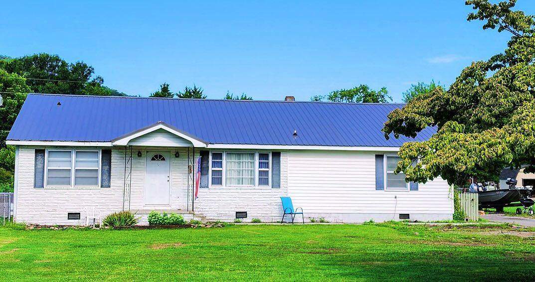 Residential metal roof installation Jasper TN